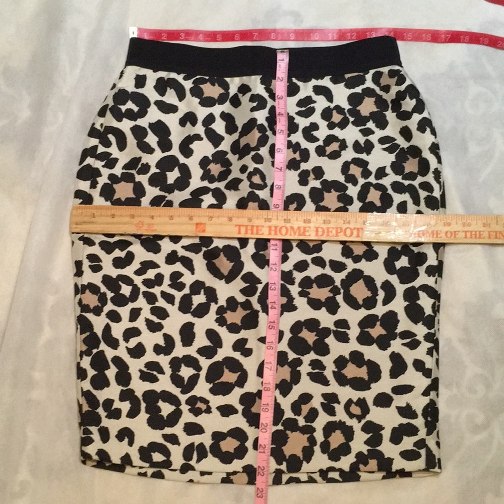 Ann Taylor leopard print pencil skirt